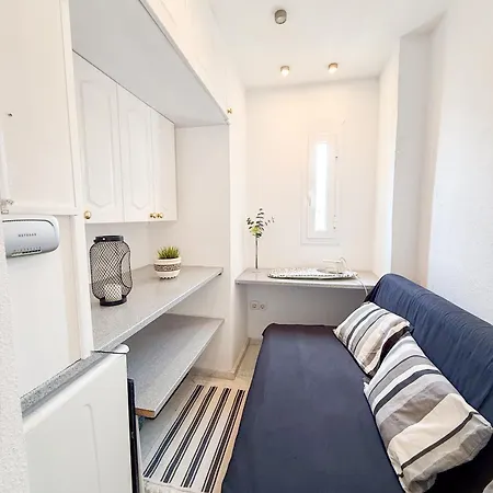 Torres De Yomely - Y8a 아파트 *