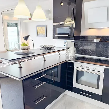 Torres De Yomely - Y8a 플라야데라스아메리카스