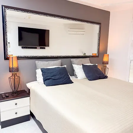 Torres De Yomely - Y8a