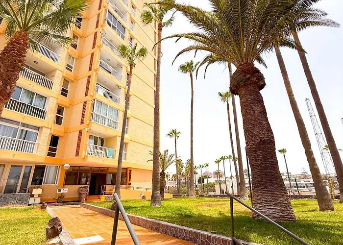 Torres De Yomely - Y8a Playa de las Américas